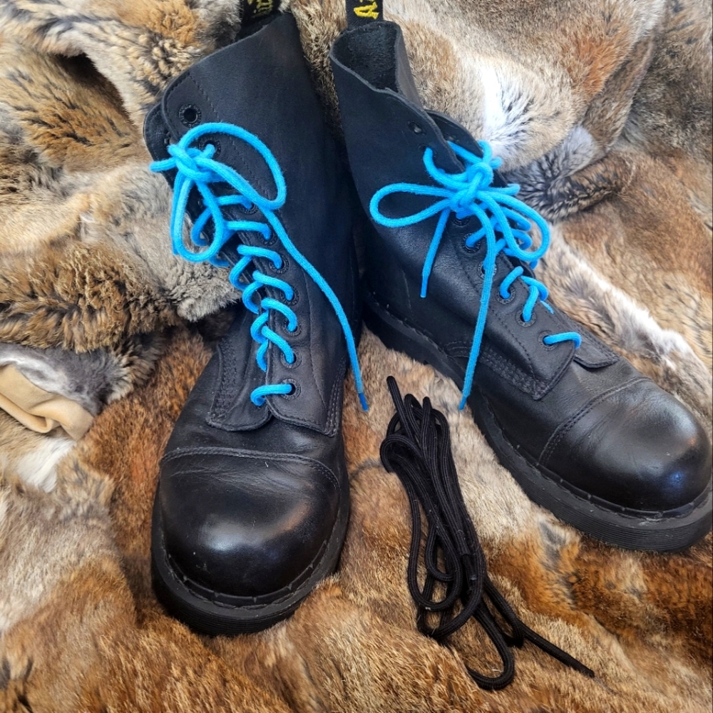 Dr Martens Black Combat Boots, US 10M/11W. EUC, W/ Black And Neon Blue Laces